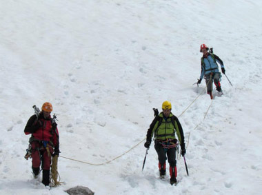 CRESTA DI PIANCAFORMIA AL GRIGNONE E CANALE DEL NEVAIO Sabato 19 maggio 2012 - FOTOGALLERY